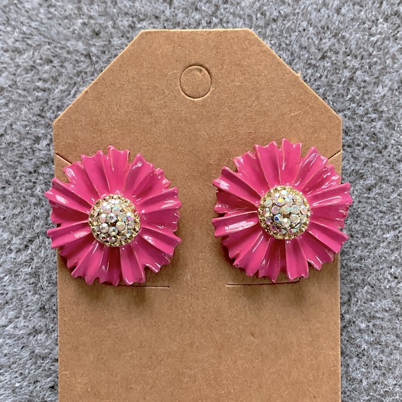 Fun BETSEY JOHNSON Pink Daisy Earrings with Crystals in the Center - Picture 1 of 6